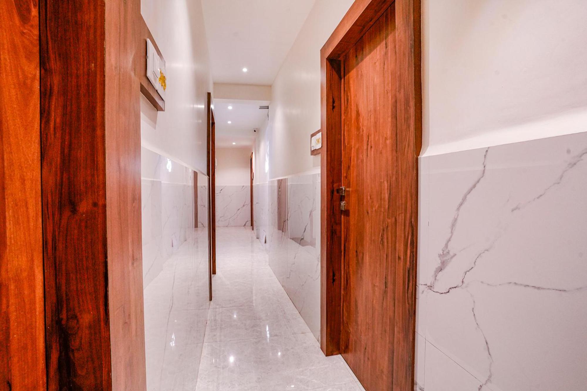 Fabexpress Utsav Residency - Nr Panvel Hotel Jamb Exterior photo