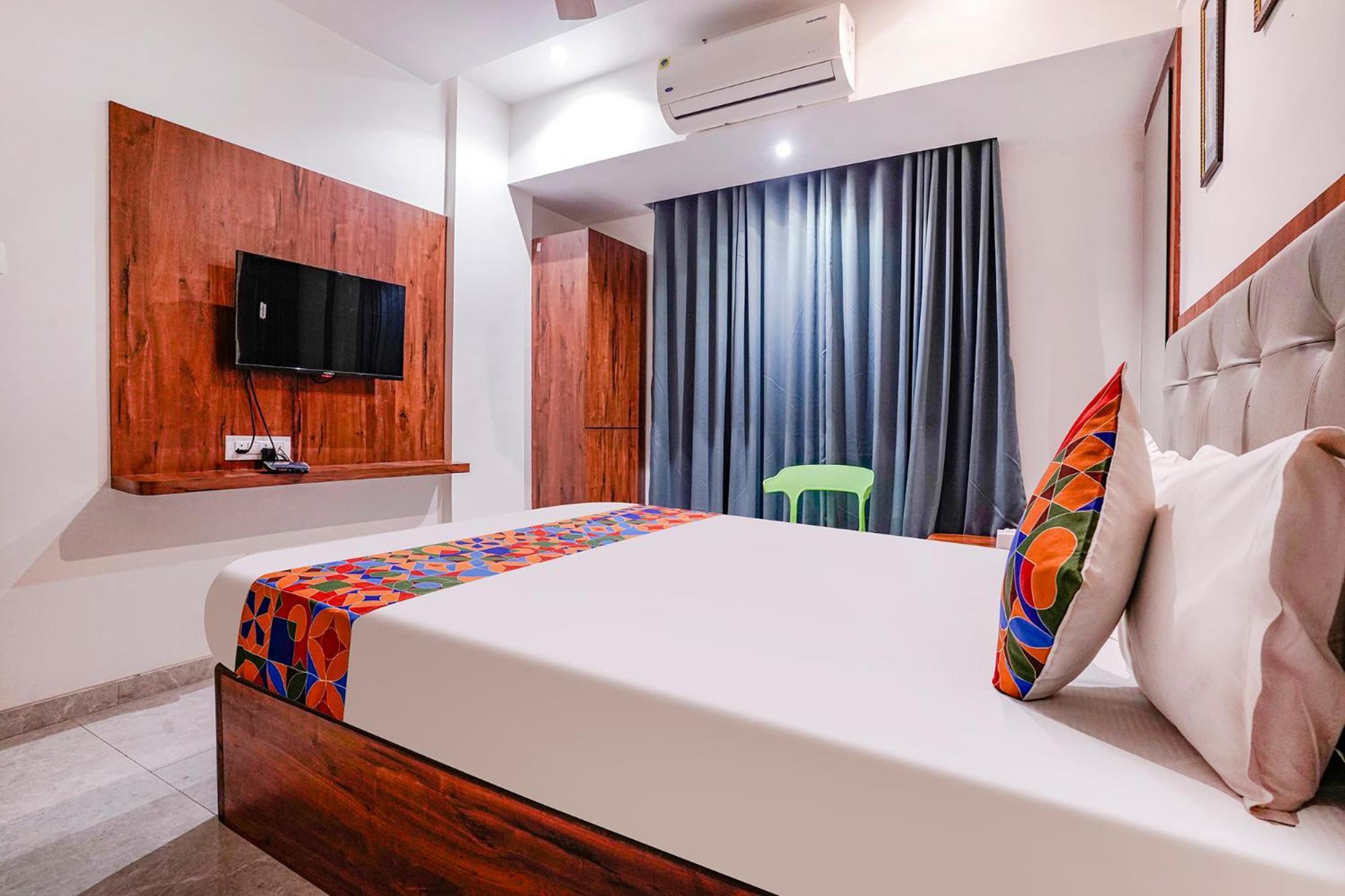 Fabexpress Utsav Residency - Nr Panvel Hotel Jamb Exterior photo