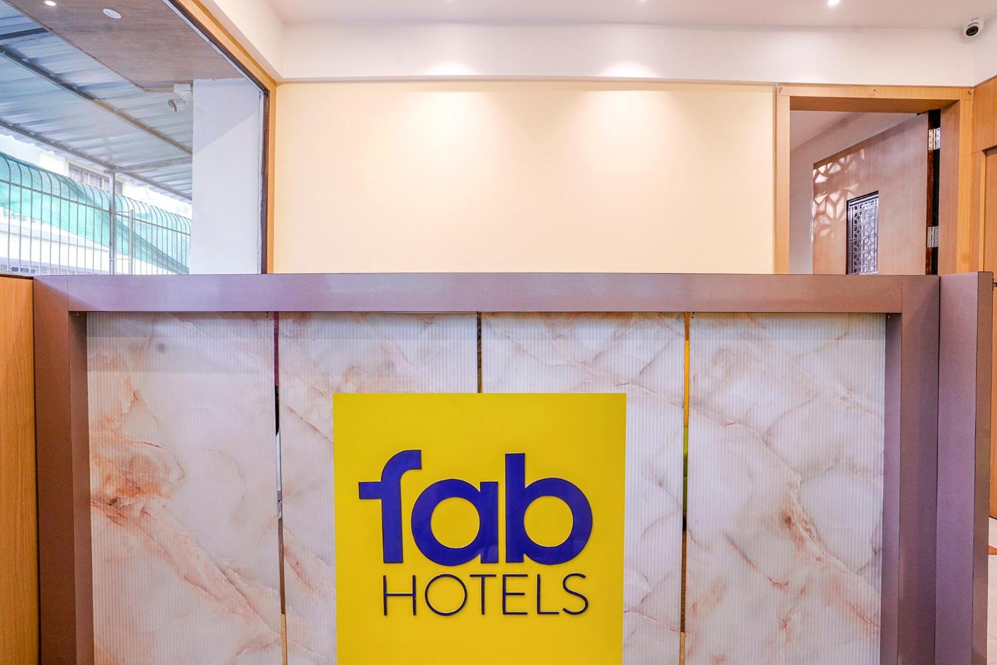 Fabexpress Utsav Residency - Nr Panvel Hotel Jamb Exterior photo